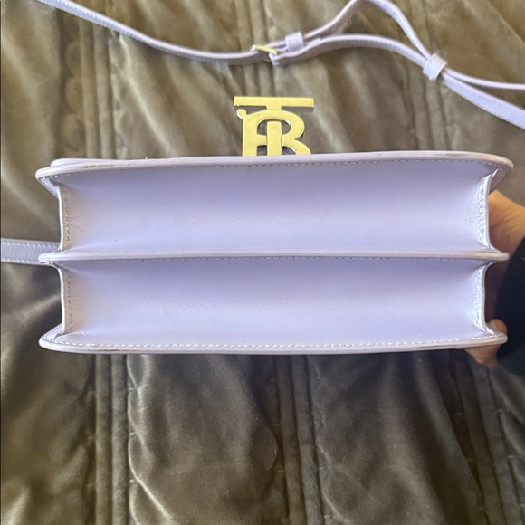 Burberry White Crossbody Bag with Gold Logo - Picture 7 of 12